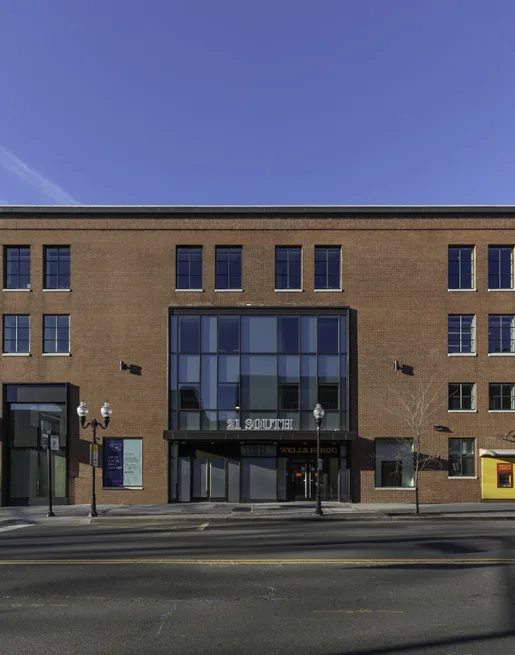 21 South Exterior