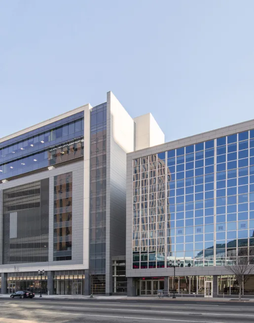 484 Broad Exterior