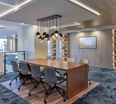 Ora Business Center