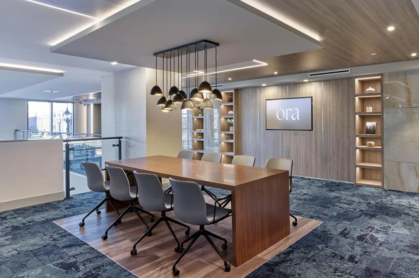 Ora Business Center